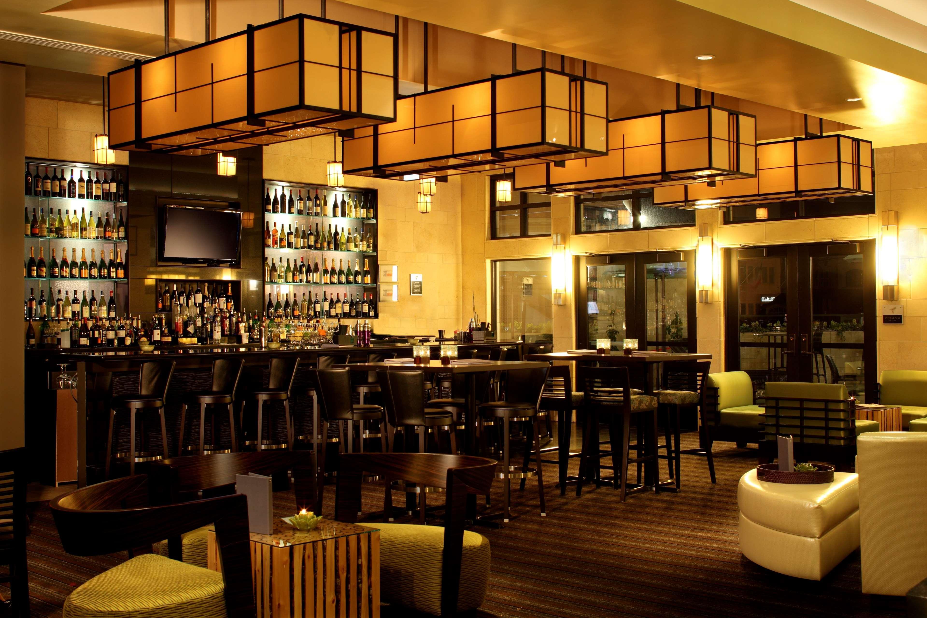 Hotel Hyatt Centric The Woodlands Extérieur photo