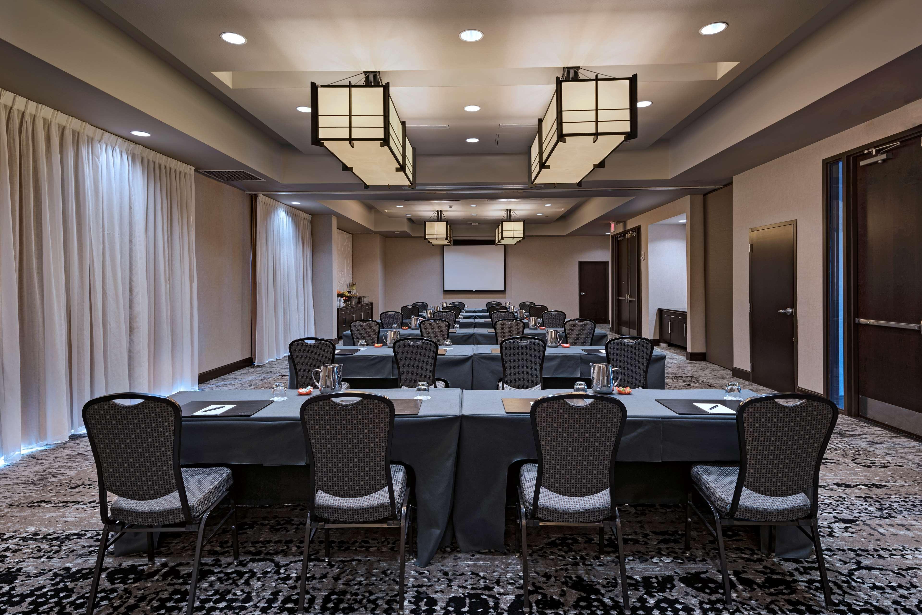 Hotel Hyatt Centric The Woodlands Extérieur photo